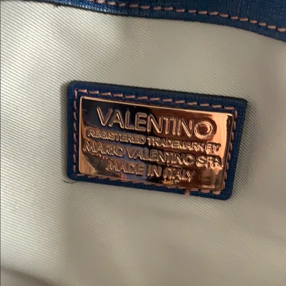 Valentino Tote - Picture 4 of 6